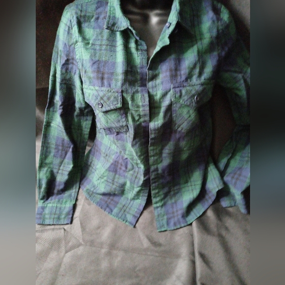 Green plaid shacket sz sm - Picture 4 of 5